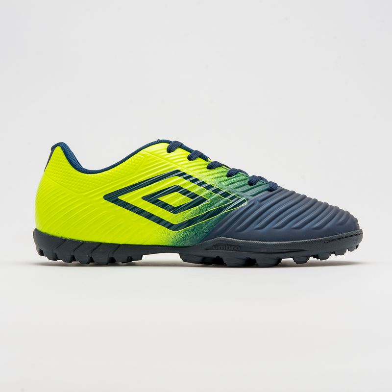 umbro chuteiras society