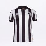 Santos FC e Umbro lançam camisa retrô em homenagem a jogo contra o