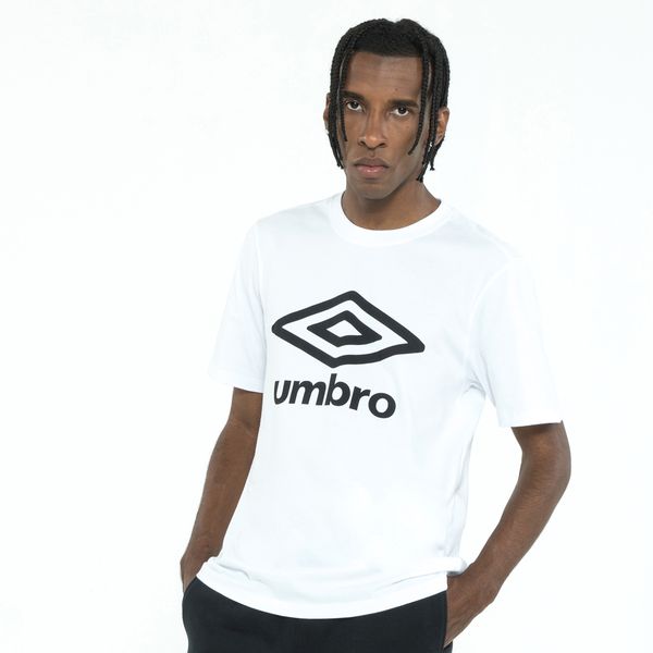 Camiseta Masculina Umbro Essential Logo