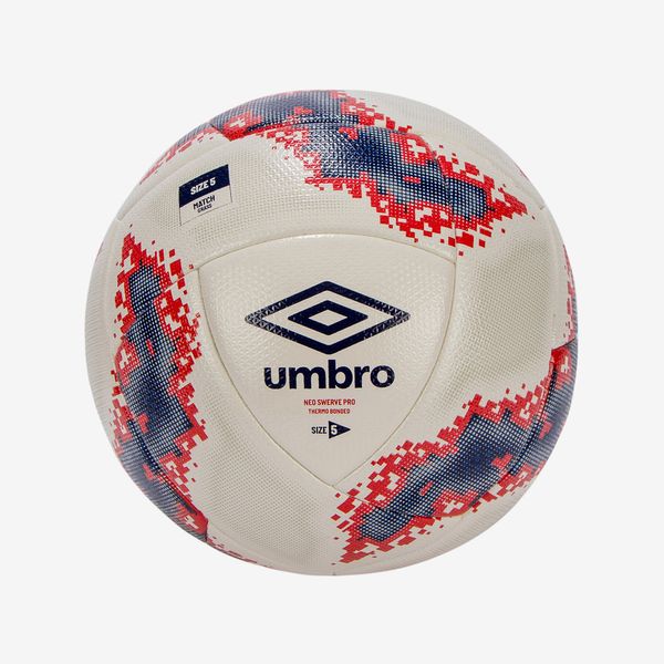 Bola De Campo Umbro Neo Swerve Pro - FIFA QUALITY PRO