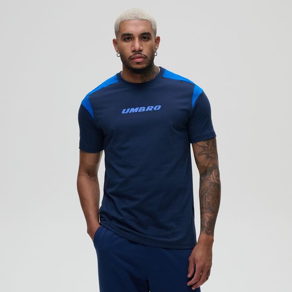 Camiseta Masculina Umbro College Motion