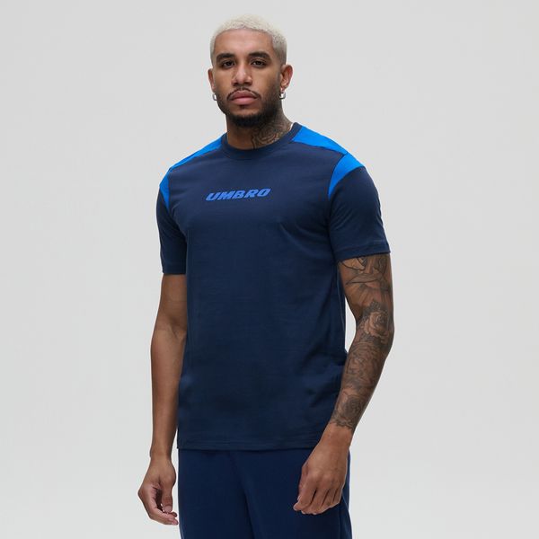 Camiseta Masculina Umbro College Motion