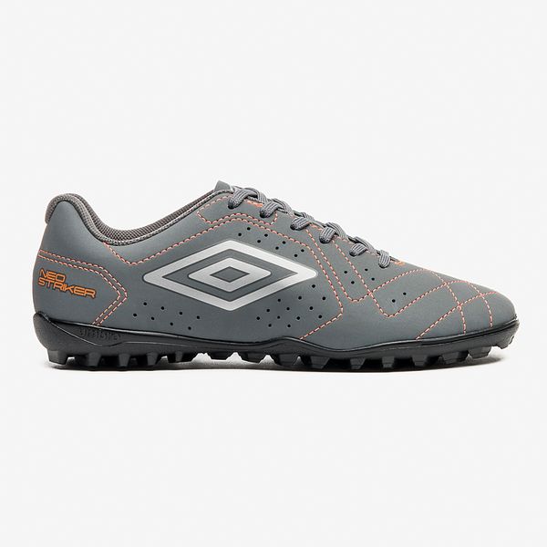 Chuteira Society Umbro Neo Striker