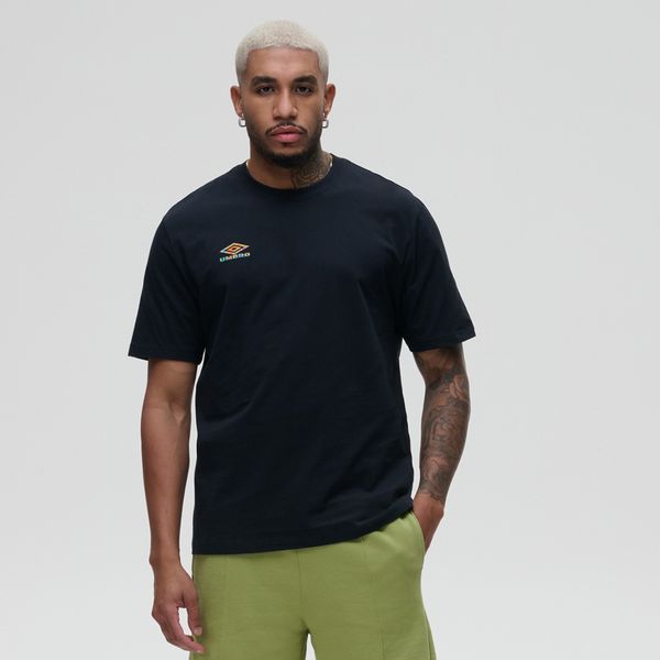 Camiseta Masculina Umbro Live The Game