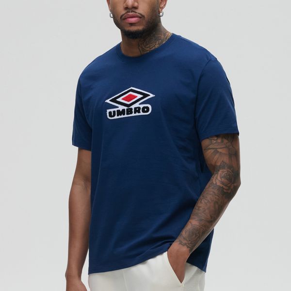 Camiseta Masculina Umbro Embroidery