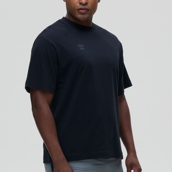 Camiseta Masculina Umbro Flame Ball