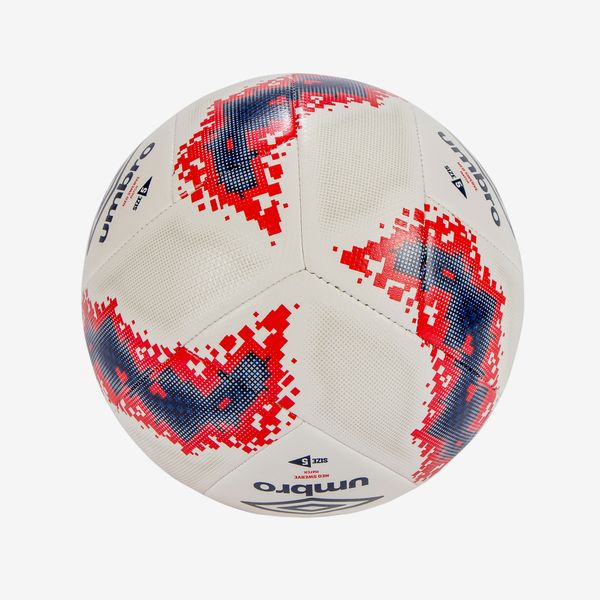 Bola De Campo Umbro Neo Swerve Match Fq