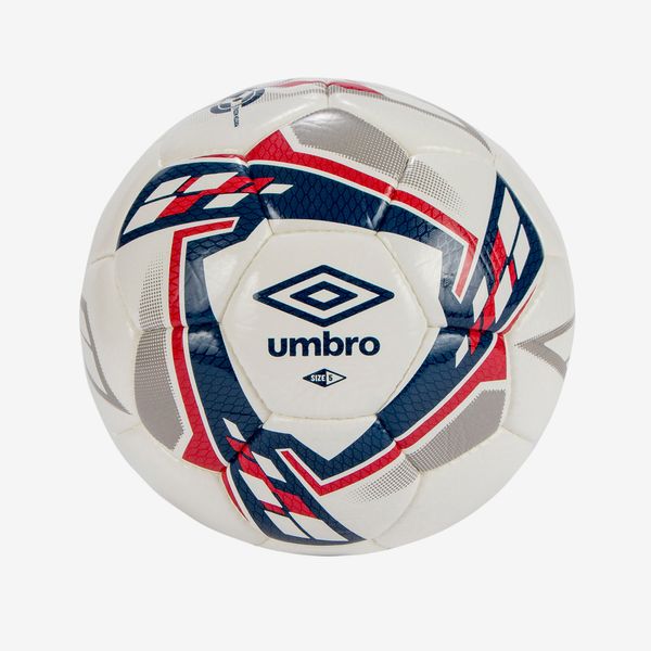 Bola De Campo Umbro Fuse Trainer