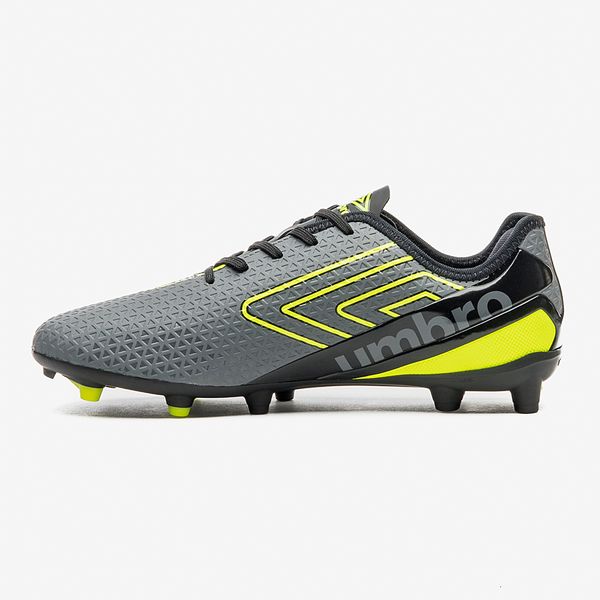 Chuteira Campo Umbro Chrome