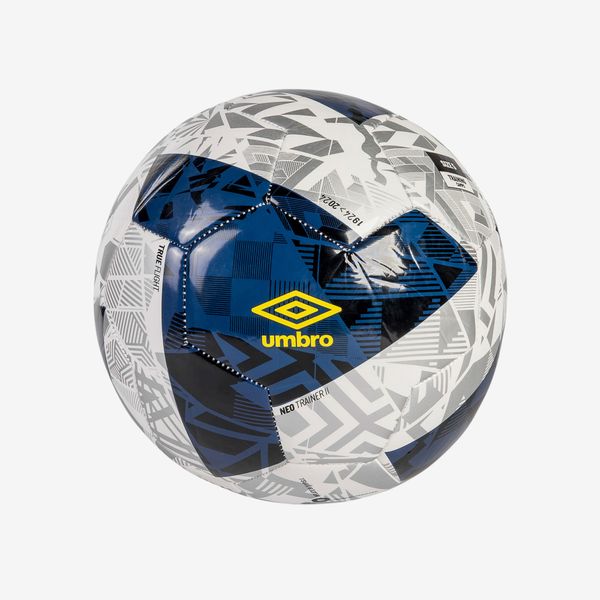 Bola De Campo Umbro Neo Trainer Ii