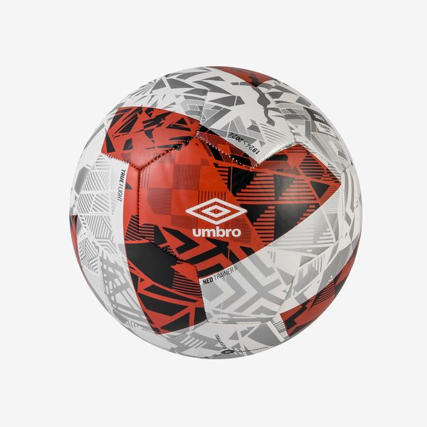 Bola De Campo Umbro Neo Trainer Ii