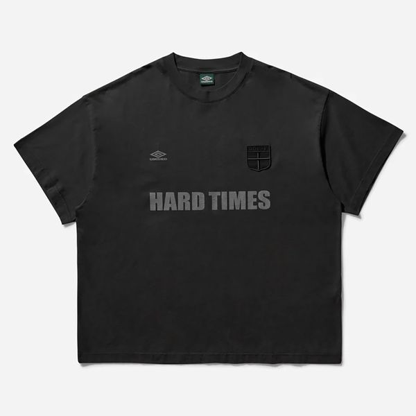 Camiseta Unisex Umbro Hard Times T Shirt