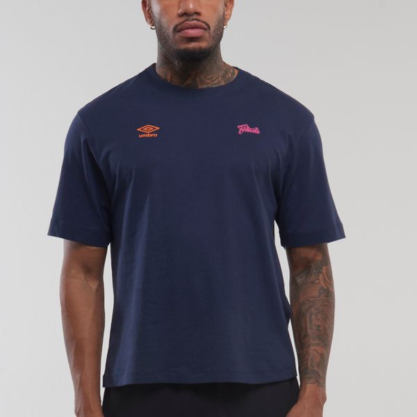 Camiseta Unisex Umbro Tardezinha Logos