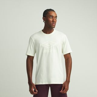Camiseta Masculina Umbro Essential Comfy