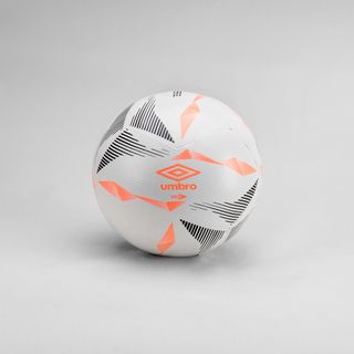 Bola De Futsal Umbro Pro 5