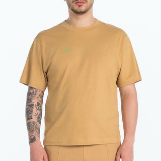 Camiseta Unisex Umbro Hard Diamond