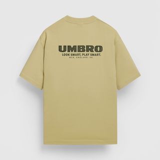 Camiseta Masculina Umbro Play Smart Graphic Tee