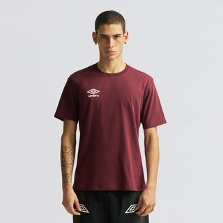 Camiseta Masculina Umbro Essential
