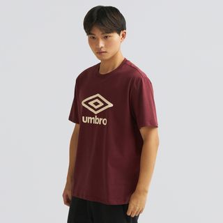 Camiseta Masculina Umbro Essential Comfy