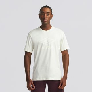 Camiseta Masculina Umbro Essential Comfy